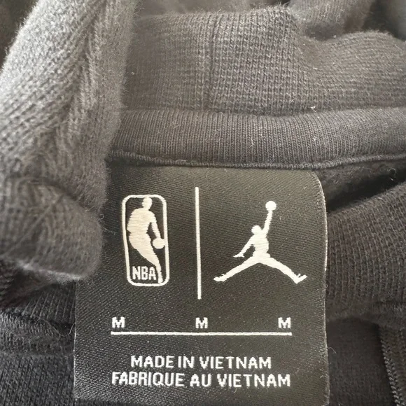 Jordan, Black Brooklyn nets , hoodie men’s medium - Picture 3 of 7